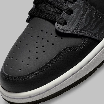 Jordan 1 Zoom CMFT Breakfast Club