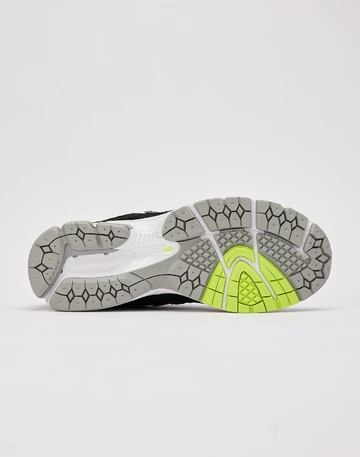 DTLR New Balance 2002R Purple Noir sohle