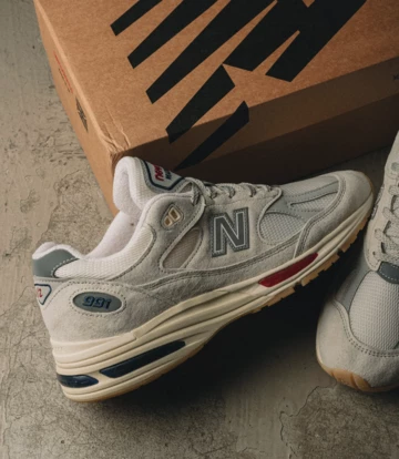New Balance 991v2 Off White Mood Detail mit Box