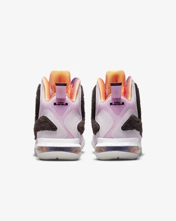 Nike LeBron 9 King of LA