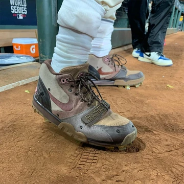 Nike Air Trainer Travis Scott