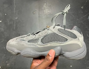 adidas Yeezy 500 Granite - first look