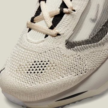 Nike Spark Flyknit Coconut Milk