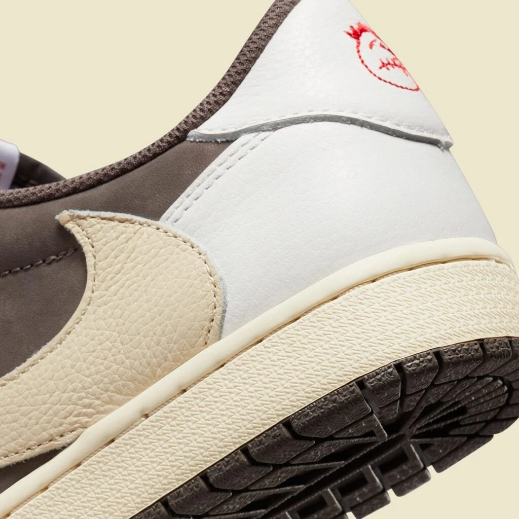 Travis Scott Jordan 1 Low Reverse Mocha DM7866-162 | Dead Stock