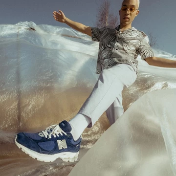 New Balance 2002R Phantom