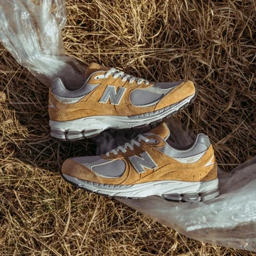 New Balance 2002R Sweet Caramel
