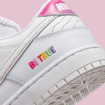 Nike SB Dunk Low Be True