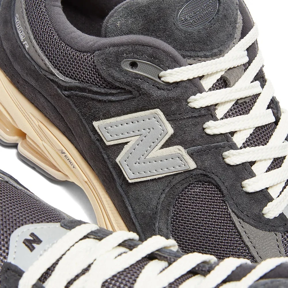 New Balance 2002R Phantom M2002RHO | Dead Stock