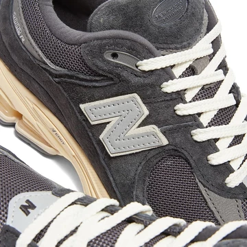 New Balance 2002R Phantom