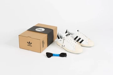 Taegeukdang adidas Superstar