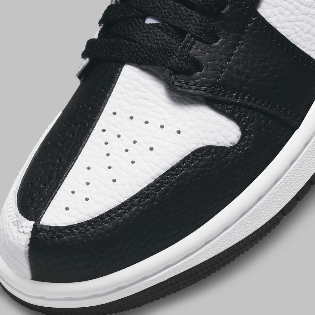 Jordan 1 Low Homage DR0502-101 | Dead Stock