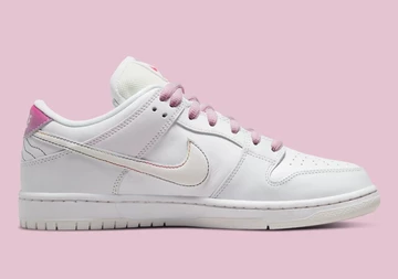 Nike SB Dunk Low Be True