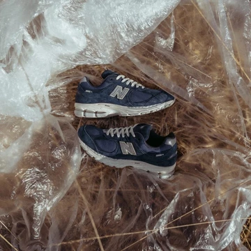 New Balance 2002R Phantom