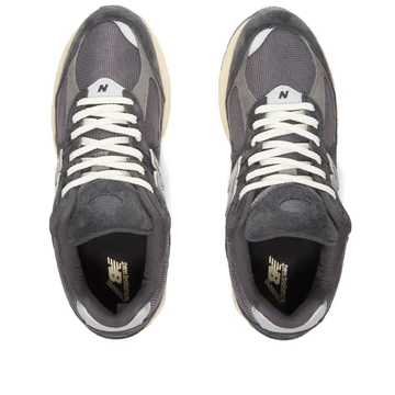 New Balance 2002R Phantom