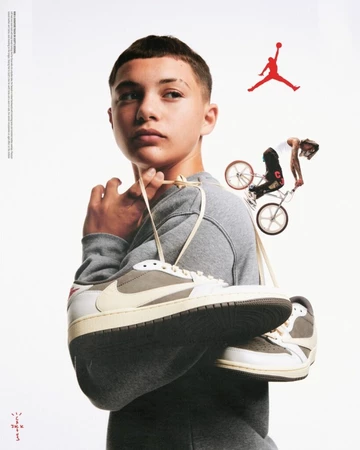 Travis Scott Jordan 1 Low Reverse Mocha