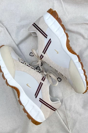 Jacquemus Nike Humara - Release am 28. Juni
