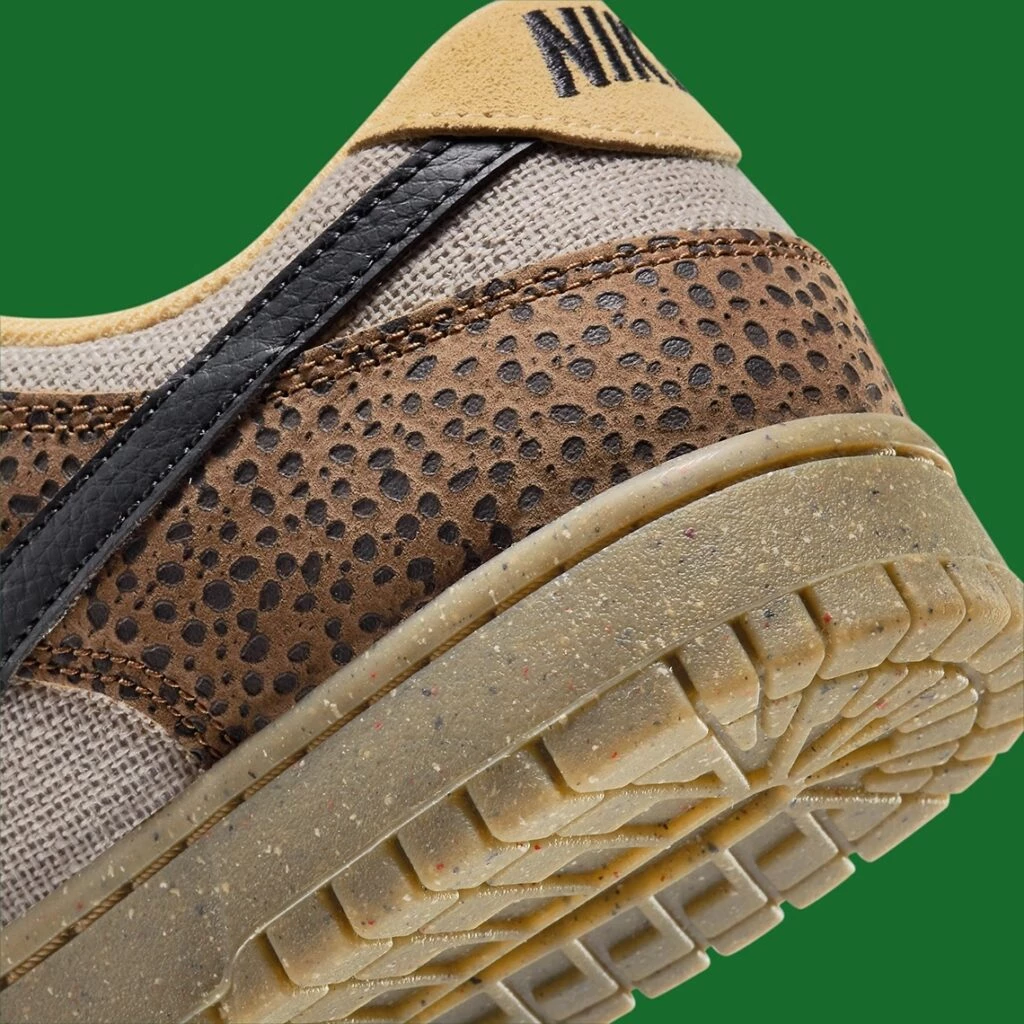 Dunk Low Safari DX2654-200 | Dead Stock