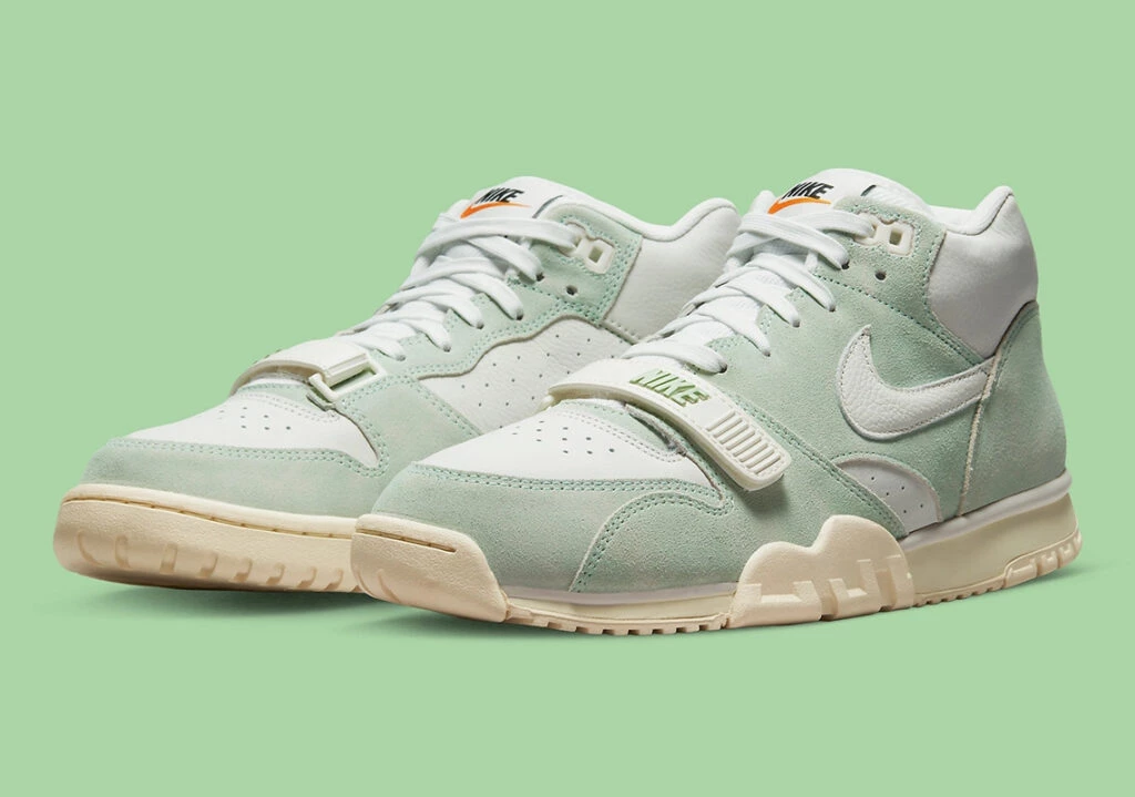 Nike Air Trainer 1 Enamel Green DX4462 300 Dead Stock