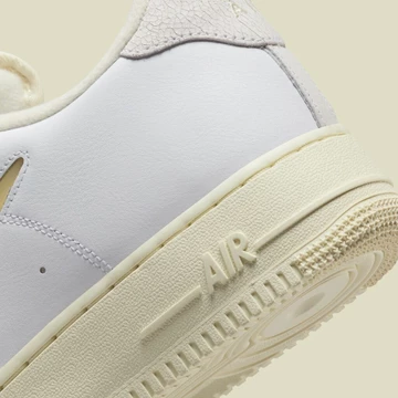 Air Force 1 Jewel Pale Vanilla