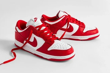 Nike Dunk University Red offene Laces