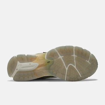 Bryant Giles New Balance 2002R Olive Green