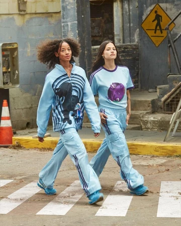 Kerwin Frost adidas Microbounce YTI