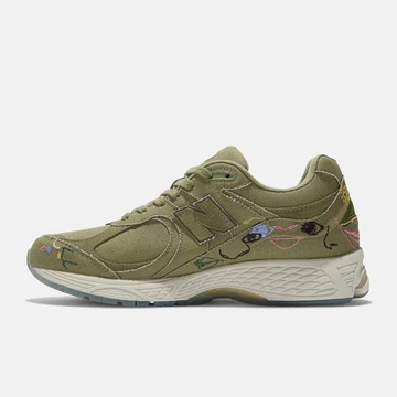 Bryant Giles New Balance 2002R Olive Green