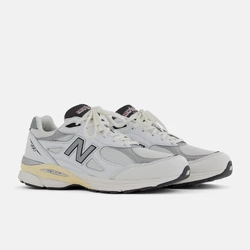New Balance 990 V3 Sea Salt