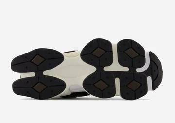 New Balance 9060 Dark Brown