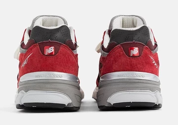 New Balance 990 V3 Scarlet