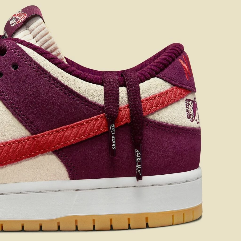 Skate Like a Girl Nike SB Dunk Low DX4589-600 | Dead Stock