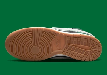 Dunk High Chenille Swoosh George Green