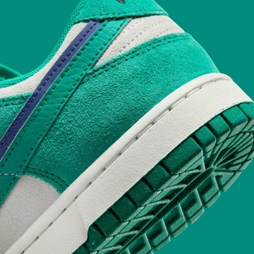 Dunk Low SE Green