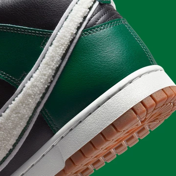 Dunk High Chenille Pine Greene