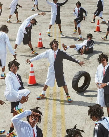 Kerwin Frost adidas Strap Microbounce