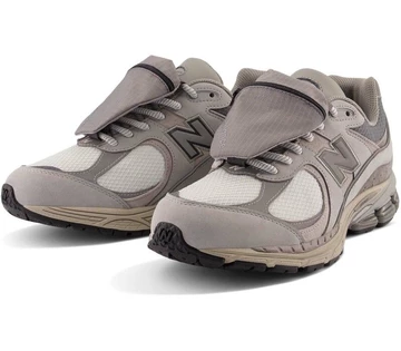 New Balance 2002R Grey Pocket