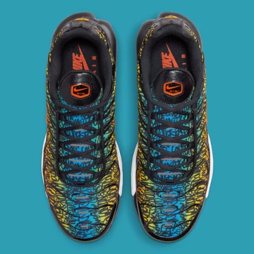 Nike Air Max Plus Graffiti