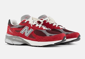 New Balance 990 V3 Scarlet