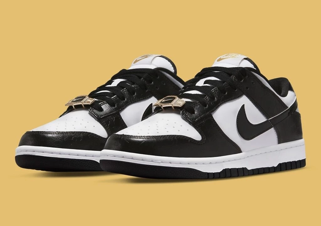 Dunk Low Panda World Champ DR9511-100 | Dead Stock