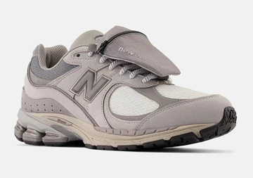 New Balance 2002R Grey Pocket