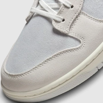 Dunk Low Certified Fresh