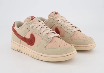 Nike Dunk Low Carpet Swoosh - erste Bilder