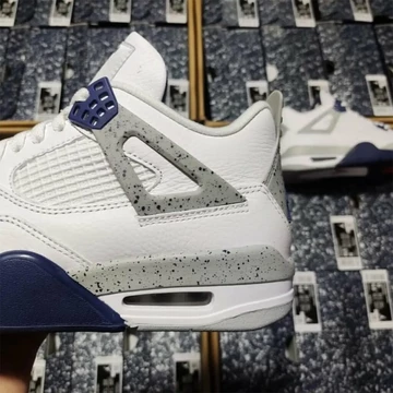 Air Jordan 4 Midnight Navy