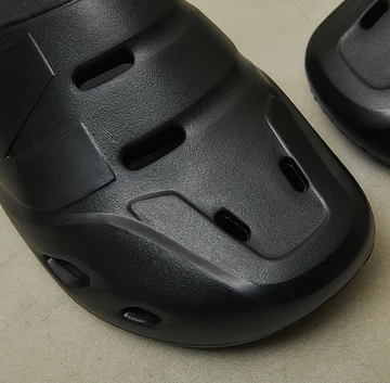 New Balance Clog - erste Bilder