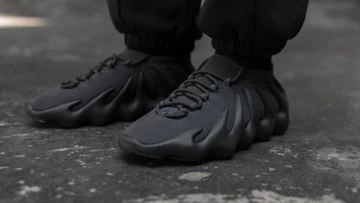 adidas Yeezy 450 Utility Black