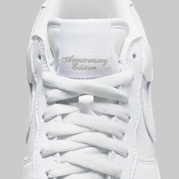 Air Force 1 Triple White Since 82
