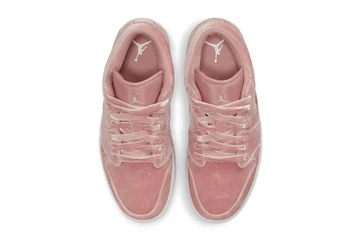 Jordan 1 Low Pink Velvet