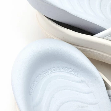 Nike Offline Phantom