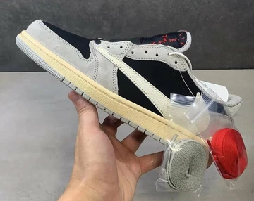 Travis Scott Nike Air Jordan 1 Low Black Phantom - Release in December?