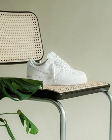 Air Force 1 Triple White Since 82